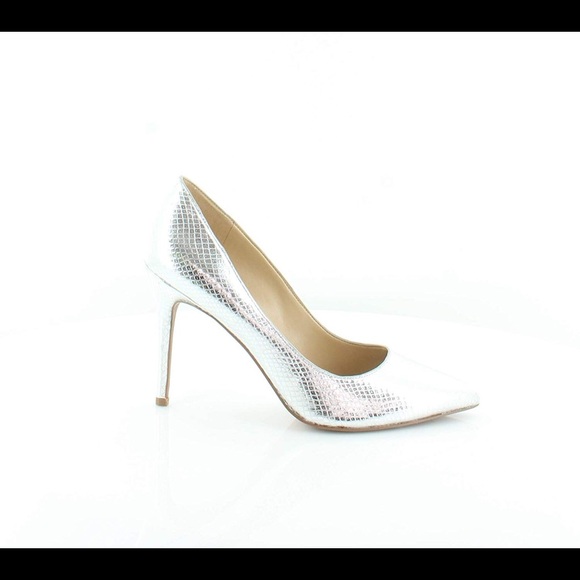 Michael Kors Claire metallic embossed silver pumps - Picture 6 of 6